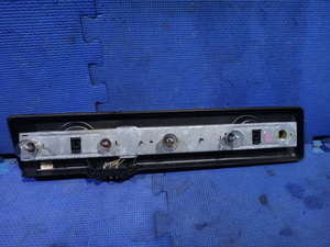 メルセデス ベンツ W123 230E 等 左 テール ライト レンズ ランプ 基盤 ベース [8760]