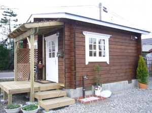 meliB70 log-house. Bick box 