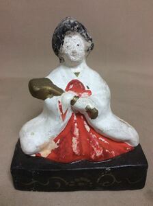 Art hand Auction QM4417 土人形 雛人形 官女, 人形, キャラクタードール, 日本人形, その他