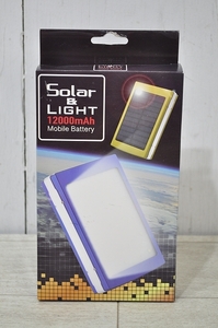 未使用？■Solar & LIGHT 12000mAh Mobile Battery BLUE★ソーラー & ライト モバイルバッテリー　ゴールド