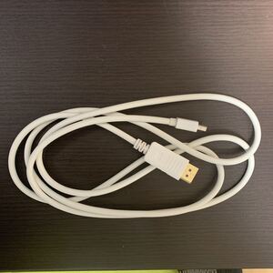 Thunderbolt2 to DisplayPort ケーブル