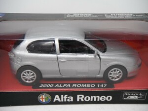  ■ NewRay『1/32 2000 ALFA ROMEO 147 シルバー アルファロメオ プルバックダイキャストミニカー』チョロQもどき