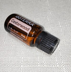ドテラ シダーウッド 15mL