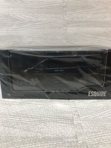 1/30 トヨタ 新型エスクァイア Esquire 後期 非売品 カラーサンプル ミニカー　ブラキッシュアゲハガラスフレーク