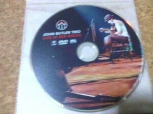 [DVD][送100円～] JOHN BUTLER TRIO LIVE AT RED ROCKS ディスクのみ