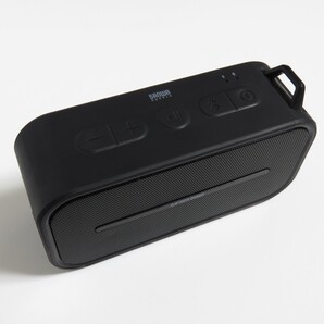 サンワサプライ 防水防塵対応Bluetooth ワイヤレススピーカー 400-SP069 BLACK