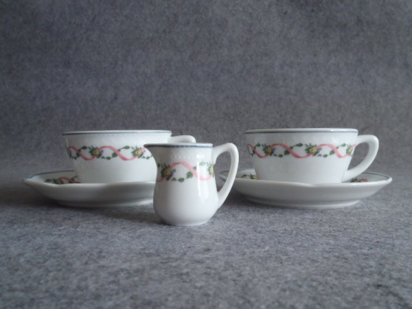 送料込 即決 廃盤品 リチャードジノリ GINORI プリマベーラ ティーカップ&ソーサー×2 クリーマー 3点