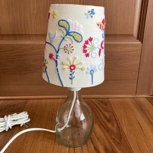 テーブルランプ ナイトスタンド 照明器具 ランプ　IKEA初期ランプ　刺繍
