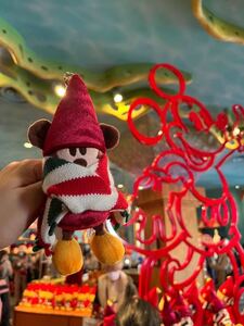 ディズニー クリスマス リルリンリン ぬいぐるみバッジ
