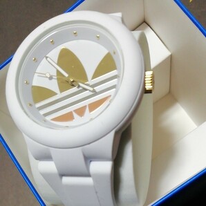 adidas 腕時計 レディース腕時計 adidas腕時計　ADH9083　プレゼント　白　ホワイト　アディダス　時計　ウォッチ