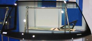 新品フロントガラス プジョー2008 ABA-A94HM01 上モールのみ付き 納期6か月