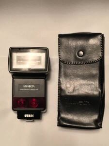 【お買得品】MINOLTA　PROGRAM 4000 AF｜ストロボ｜プログラム・フラッシュ｜GN40｜バウンス可／TTL｜ミノルタ【ジャンク】