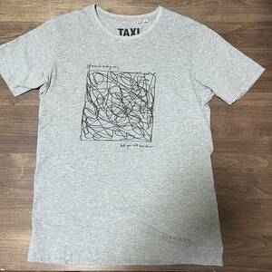 【ユニクロ】 TAXI Tシャツ M