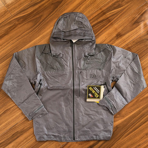 Daiwa goa* rain jacket DR-17020J tang stain L