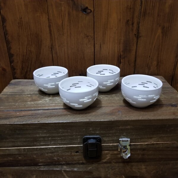 蛍手 4枚 小鉢 正月 食器 和 雲 珍味皿 カップ ちょこ 美濃焼