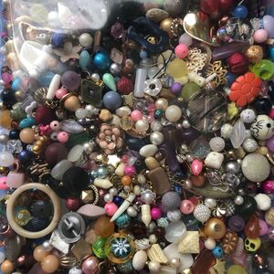 A ビーズ チャーム パーツ 大量 資材 まとめ売り 訳あり