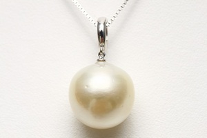  south . White Butterfly pearl pearl pendant top 14mm white green color K14WG made 