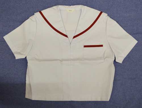 新品・165A・女子夏用半袖セーラー服・白×エンジ