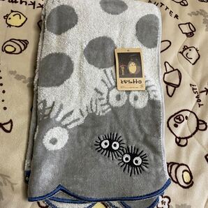 新品未使用タグ付き となりのトトロ フェイスタオル まっくろくろすけ