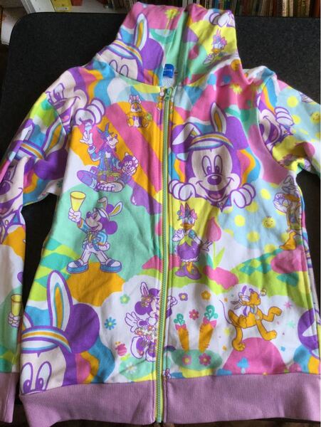 ディズニー イースターパーカー