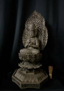 　高62cm 井波彫刻 一刀彫り　時代彫刻　仏教工芸品　香樟材　木彫仏教　精密彫刻 仏師で仕上げ品　大日如来座像