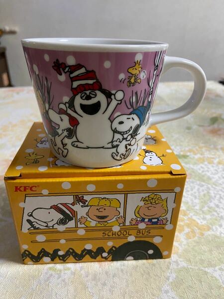 SNOOPY マグカップ　ピンク