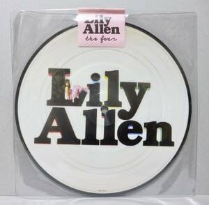 pic 7　LILY ALLEN　The Fear　　リリーアレン