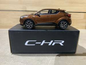 【2112076】【新品】トヨタ C-HR 非売品 カラーサンプル ダークブラウン マイカメタリック(4U3)