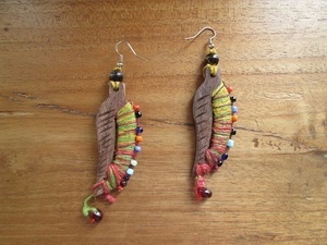 = new goods = wood &hemp earrings = leaf leaf beads tree flax ethnic Asian race piece . stylish =AJ342