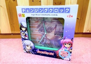 【 新品☆未使用品 】Angel,Beats!!　チェンジクロック　グリーンVer かなで＆ゆり 　壁掛け時計　数秒ごとに2種類の絵が交互にチェンジ☆