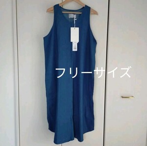 新品タグ付☆デニムワンピース ロング丈 フリーサイズ ブルー ジャンパースカート ノースリーブワンピース