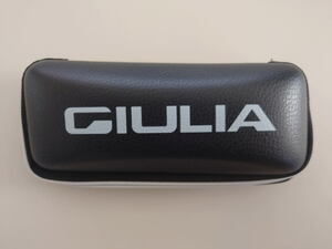 [1点のみ]アルファロメオ 新型ジュリア(952) 向け 黒革 「GIULIA」ホワイトロゴ入り メガネケース 小袋付