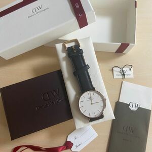 [ダニエル ウェリントン] Daniel Wellington 36mm メンズ レディース 腕時計 男女兼用 レザー