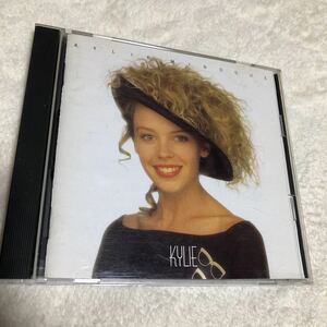 【洋楽1】貴重なCDです！国内盤　Kylie Minogue 　カイリー・ミノーグ　 KYLIE 