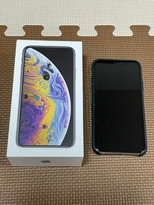 iPhone XS 256GB シルバー　simフリー