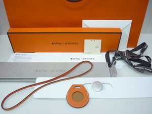 未使用 保管品 HERMES エルメス Air Tag エアタグ バッグチャーム オレンジ APPLE アップル Ｚ刻印 2021年製 付属品あり 国内正規店購入　a