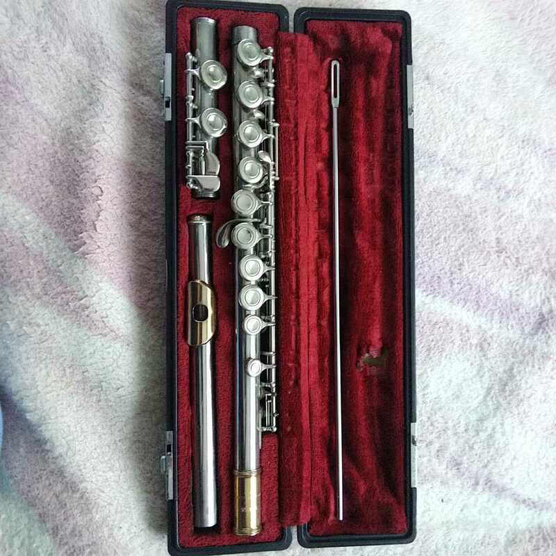 YAMAHA Flute YFL-211　稼働品24kメッキ