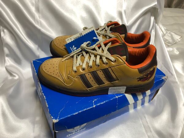 超希少品、激レア!新品未使用品 adidas originals DECADE LOワールドカップバトルパック 24cm