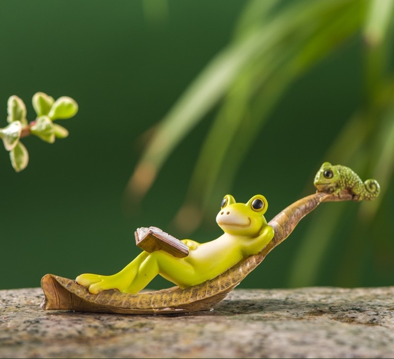 品質のいい カエルの置物 カエル王子 小物入れタイプ 緑色 縁起物 その他 品質のいい カエルの置物 カエル王子 小物入れタイプ 緑色 縁起物 その他