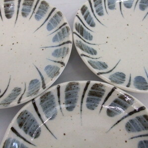 日本製 美濃焼 唐津トクサ  １３．８ｃｍ皿 中皿  重宝するサイズのお皿です。の画像5