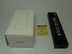 【新品未使用】 リコー RICOH THETA SC ピンク 　360度カメラ　保証シール有り ＋おまけ　SELFIE STICK付き 