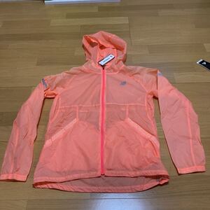 未使用 ニューバランス(New Balance) レディース パッカブルジャケット サイズL ウィンドブレーカー ランニング スポーツ アウター