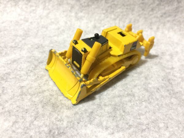 【中古】 トミカ TOMICA コマツ ブルドーザD155AX-6 №056 中国製