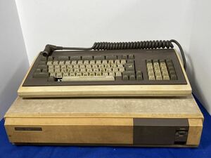#ZR-46☆NEC PC-8801 本体+キーボード 2点セット！Personal Computer パーソナルコンピュータ 動作未確認