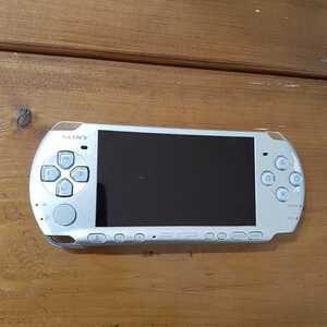 PSP-3000 シルバー