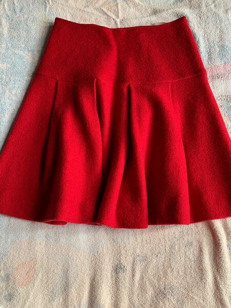 美品　エムズグレイシー 赤　フレアースカート　38サイズ