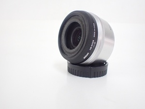 Nikon 1 NIKKOR 18.5mm f/1.8 ニコン ニッコール 標準レンズ/単焦点レンズ フード付き ポートレート 室内撮影 △ 6477D-2