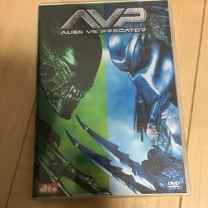 エイリアンVS.プレデター (関連) エイリアンポールW.S.アンダーソン (監督、脚本、ストーリー) ジョンデイヴィス (製作)