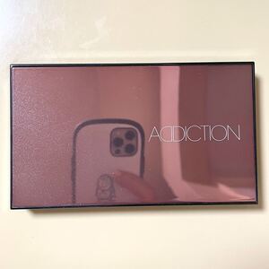 アディクション アイシャドウパレット