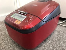 HITACHI 日立　IHジャー炊飯器　RZ-TS104M ルビーレッド　2021年製　中古品_画像1